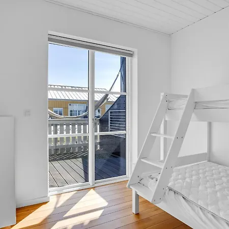 Torvet 525 Holiday home *